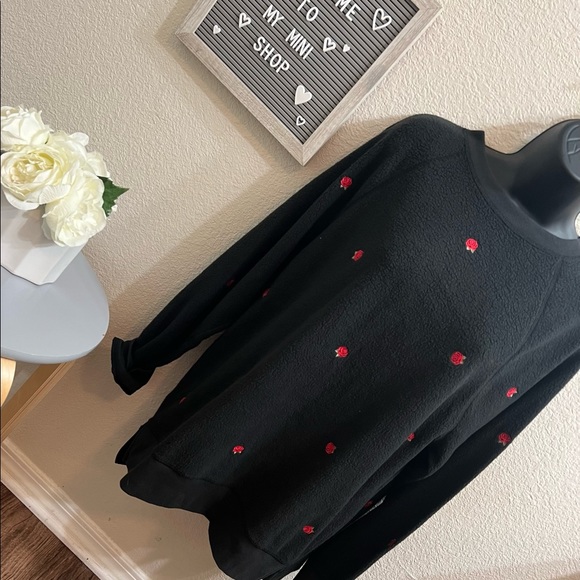 PINK Roses Black Fleece Sweatshirt - Picture 3 of 7
